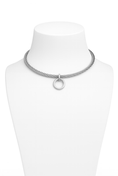 Bewegliches BDSM Halsband mit O-Ring